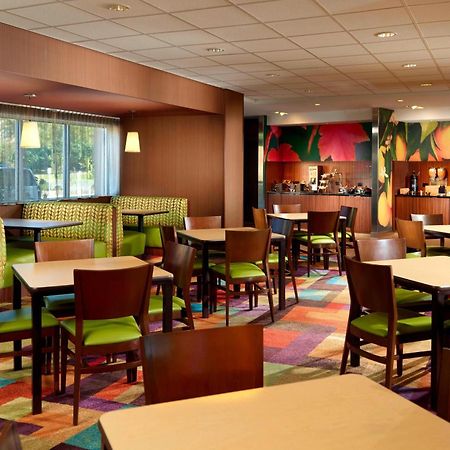 Fairfield Inn & Suites By Marriott Fayetteville North Екстер'єр фото