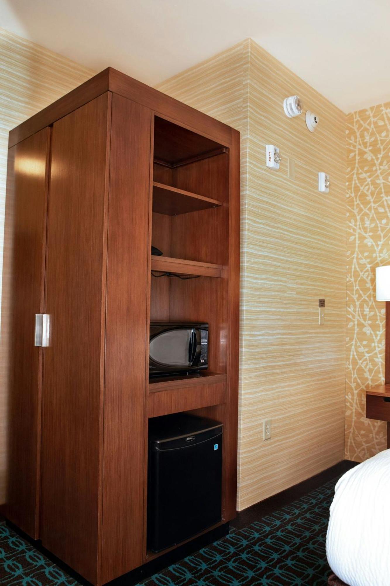 Fairfield Inn & Suites By Marriott Fayetteville North Екстер'єр фото