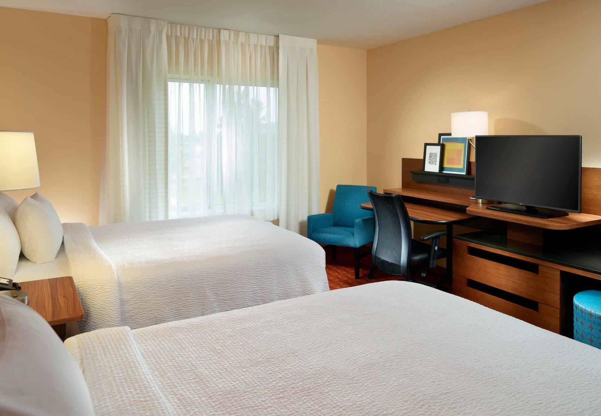 Fairfield Inn & Suites By Marriott Fayetteville North Екстер'єр фото